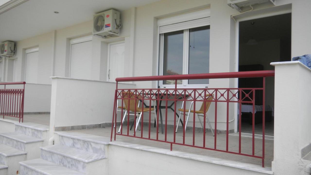 Christos Rooms Stavros  Exteriör bild